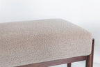 Pouffe 60 cm L x 45 cm W x 40 cm H
