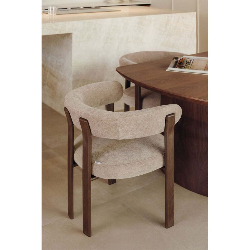 Chair with armrests H75 cm × W64 cm × D60 cm