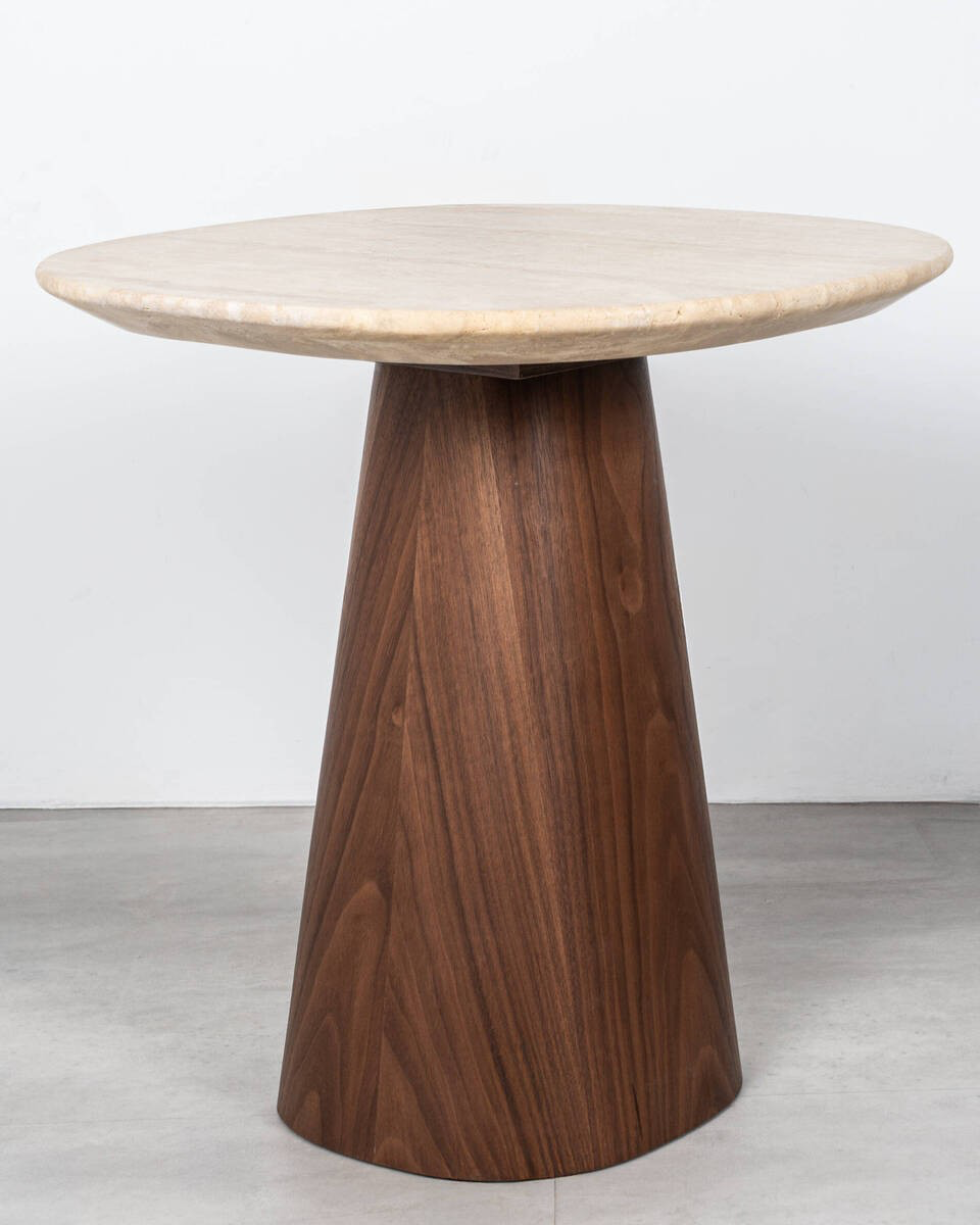 Kozau table