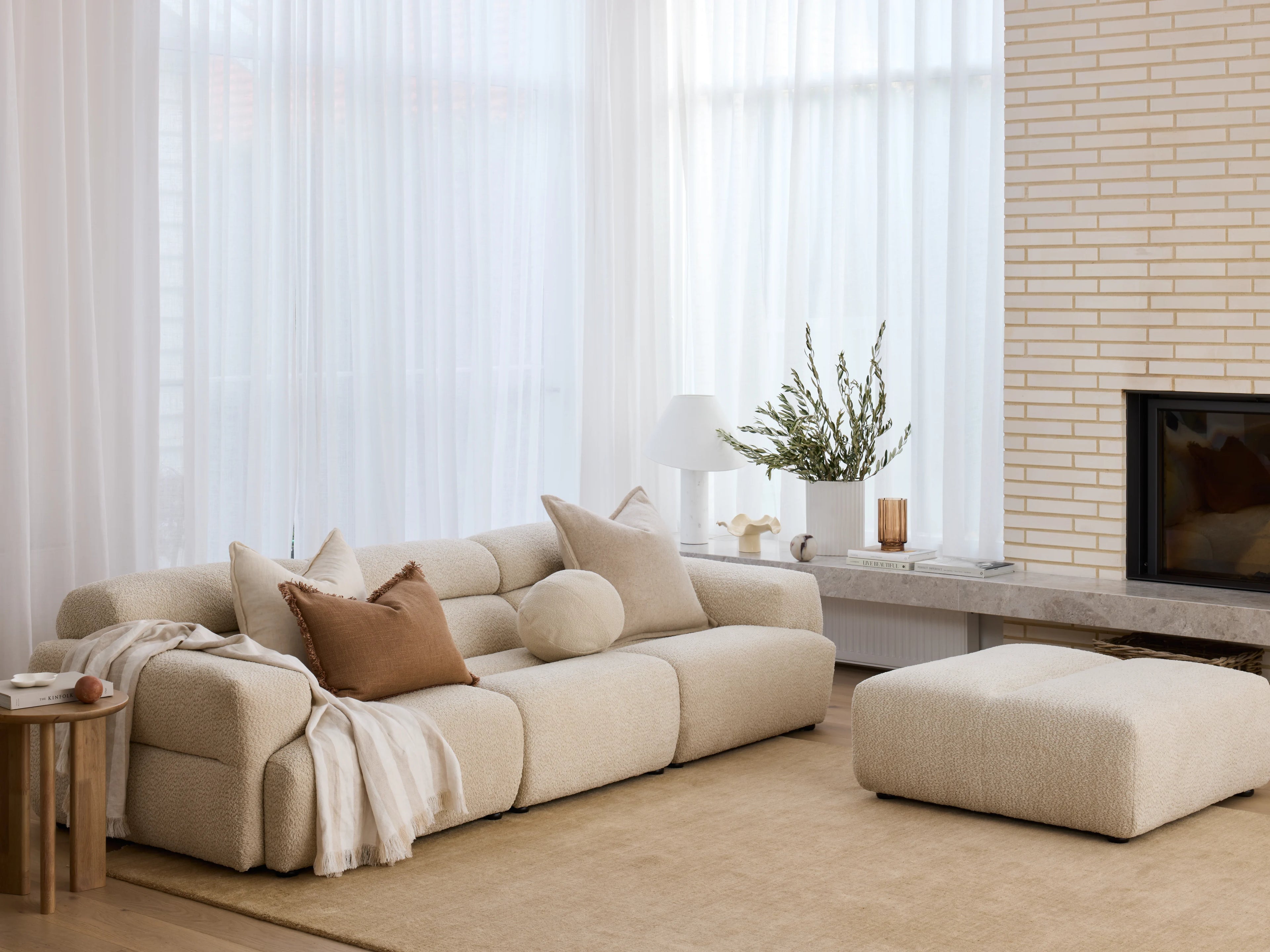 Sofa 3-seater 272 cm L x 113 cm W x 70 cm H