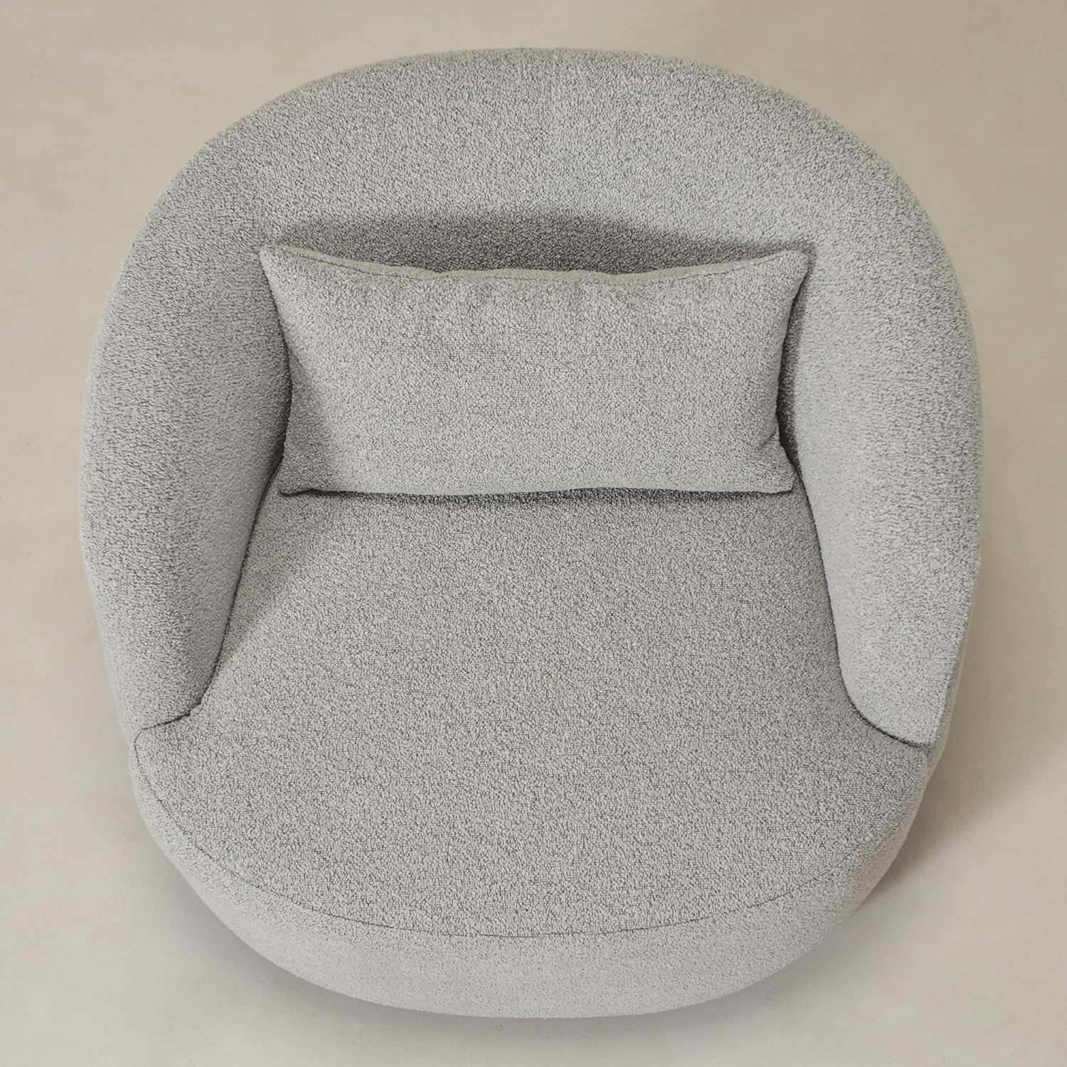 Chair with arms and Toss Pillow