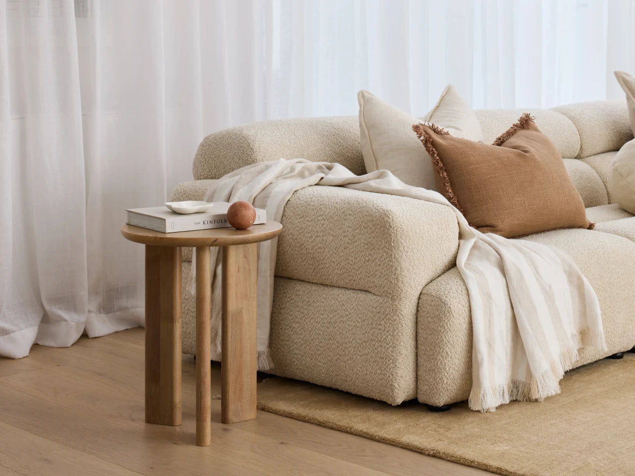 Sofa 3-seater 272 cm L x 113 cm W x 70 cm H